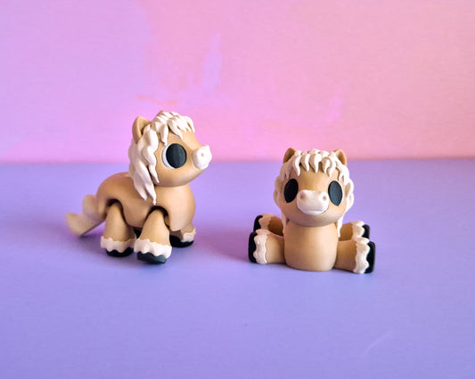 Horse [Palomino]