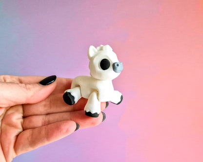 Horse [White]