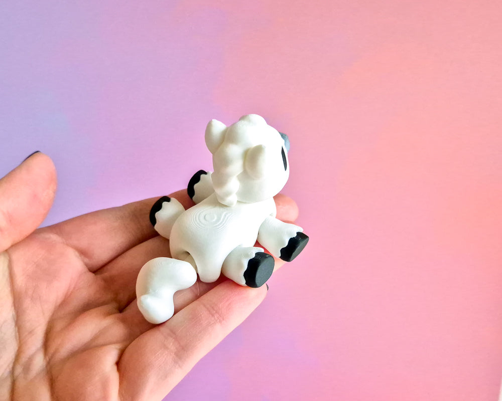 Horse [White]