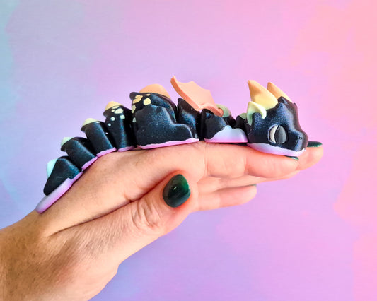 Med Georgie Dragon [Dark Rainbow]