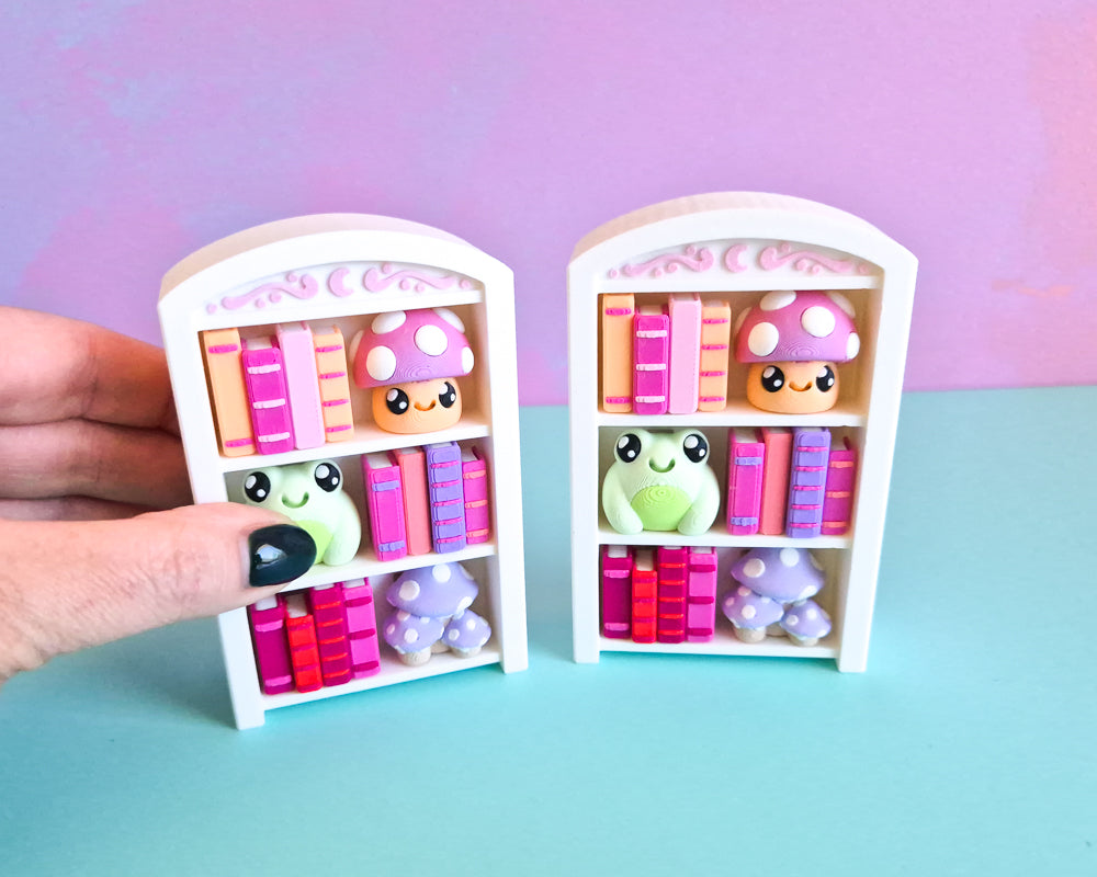 Bookshelf Clicker [Romance]