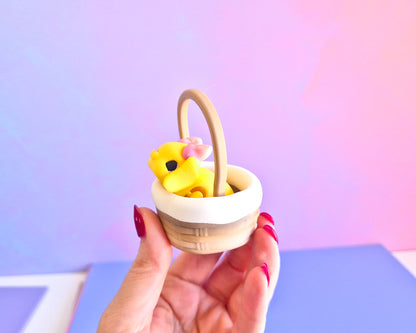 Basket [Small Wicker]