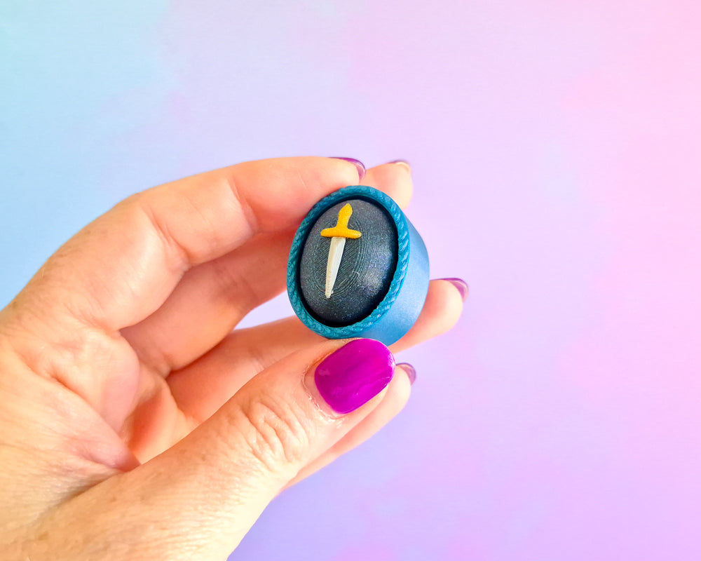 Fantasy Cameo Clicker [Dagger]