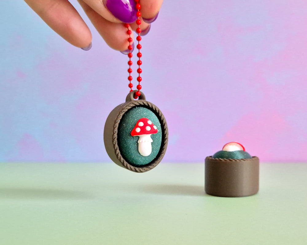 Fantasy Cameo Clicker [Toadstool]