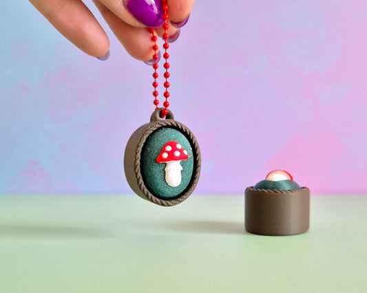 Fantasy Cameo Clicker [Toadstool]