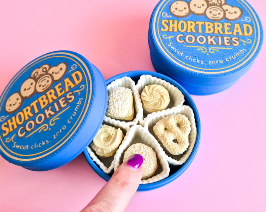 Shortbread Tin Clicker [Classic Blue]