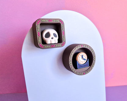 Book Nook Clickers [Cottage]