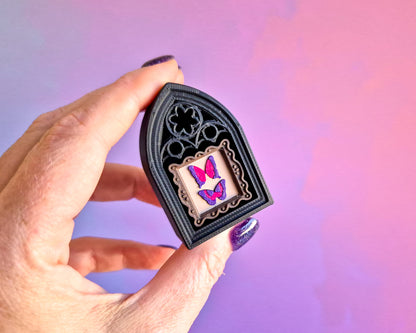 Book Nook Clickers [Gothic]