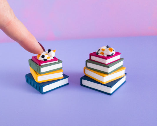 Bookstack Clicker [Calico - Loot Drop #03]