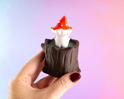 Mushroom Trunk Container