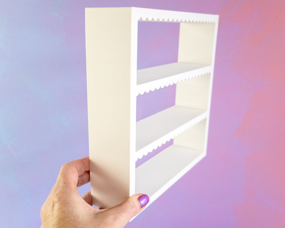 Scalloped Shelf [White]
