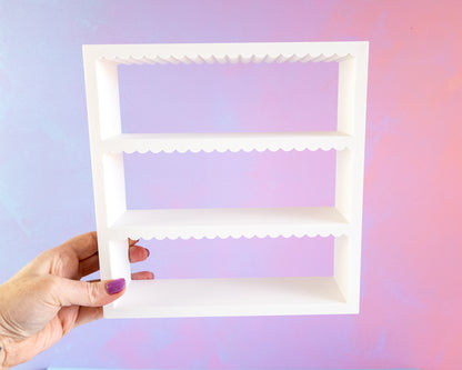 Scalloped Shelf [White]
