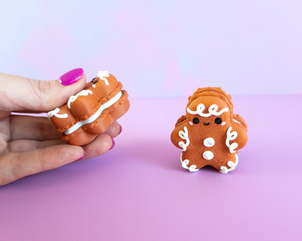 Gingerbread Macaron Clicker