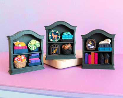 Mini Bookshelf Clicker [Cottage Forest]